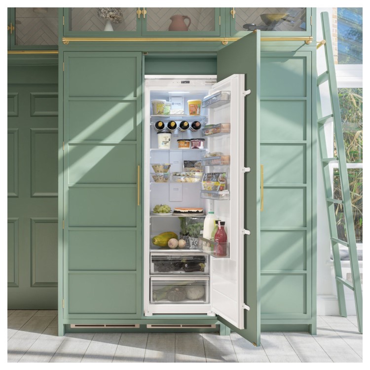 Caple 294L In-column Integrated Larder Fridge