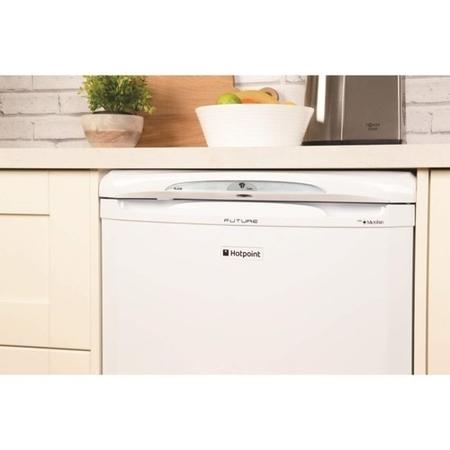 HOTPOINT RLA36P 150 Litre Freestanding Under Counter Larder Fridge 85cm Tall Antibacterial Lining 60cm Wide - White