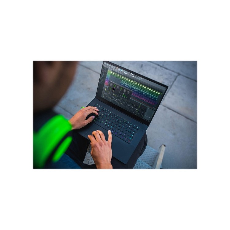 Refurbished Razer Blade 15 Intel Core i9 16GB 1TB RTX 3070 Ti 240Hz QHD 15.6 Inch Windows 11 Gaming Laptop