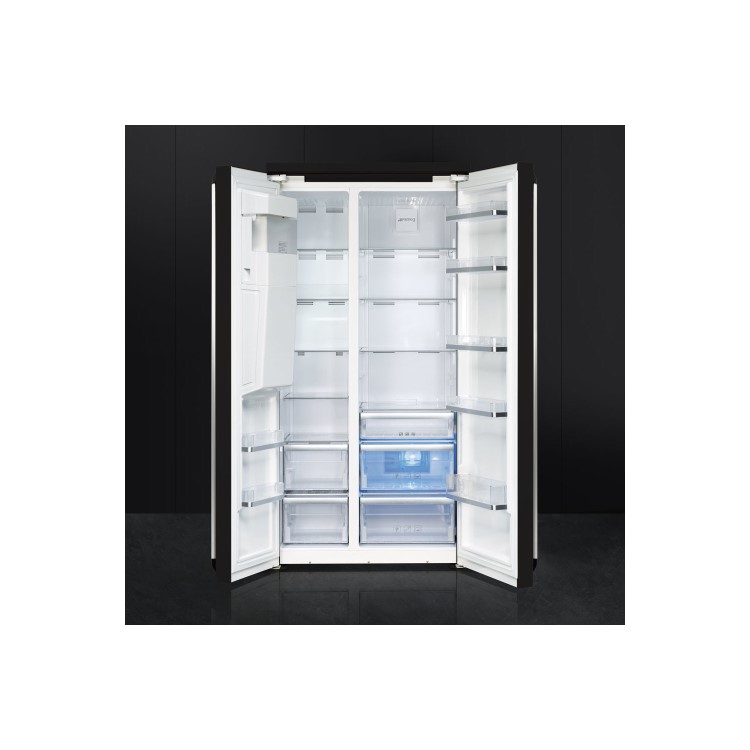 Smeg SBS963N 91cm Victoria Black Freestanding Side by Side Fridge Freezer