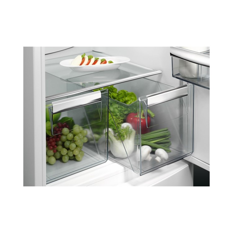 AEG 253 Litre 70/30 Integrated Fridge Freezer With TwinTech