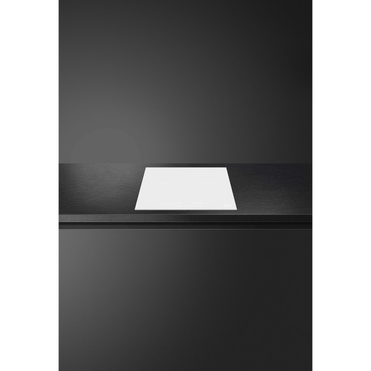 Smeg 60cm 4 Zone White Induction Hob