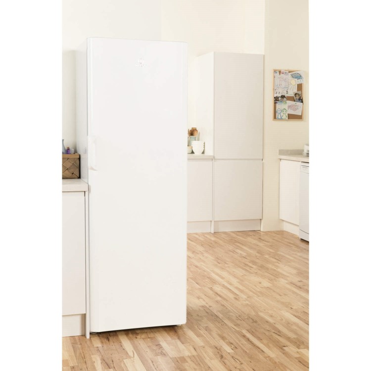 Indesit SIAA12 175x60cm Freestanding Fridge - White