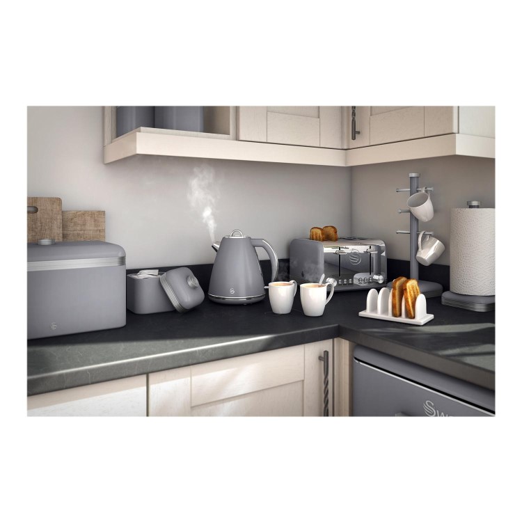 Swan SK19020GRN 1.5L Retro Kettle - Grey