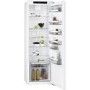 Refurbished AEG SKB818F1DC DynamicAir Integrated 31 Litre In-column Fridge
