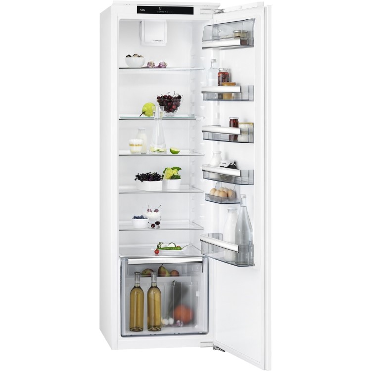 Refurbished AEG SKB818F1DC DynamicAir Integrated 31 Litre In-column Fridge