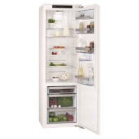 AEG SKZ81800C0 Tall Integrated Fridge With LongFresh Drawers