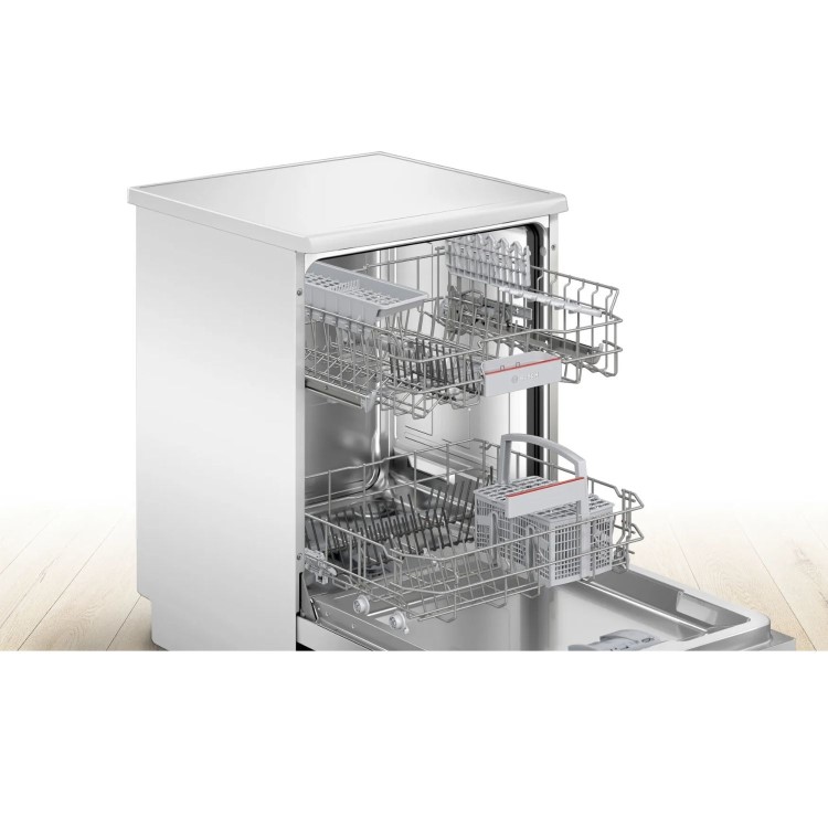 Refurbished Bosch Series 4 SMS4EKW06G 13 Place Freestanding Dishwasher White