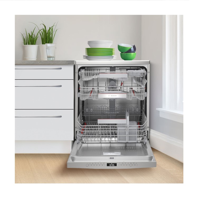 Refurbished Bosch Series 6 SMS6EDI02G 13 Place Freestanding Dishwasher Silver