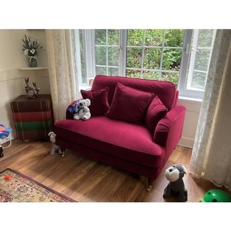 Burgundy Velvet Love Seat - Payton