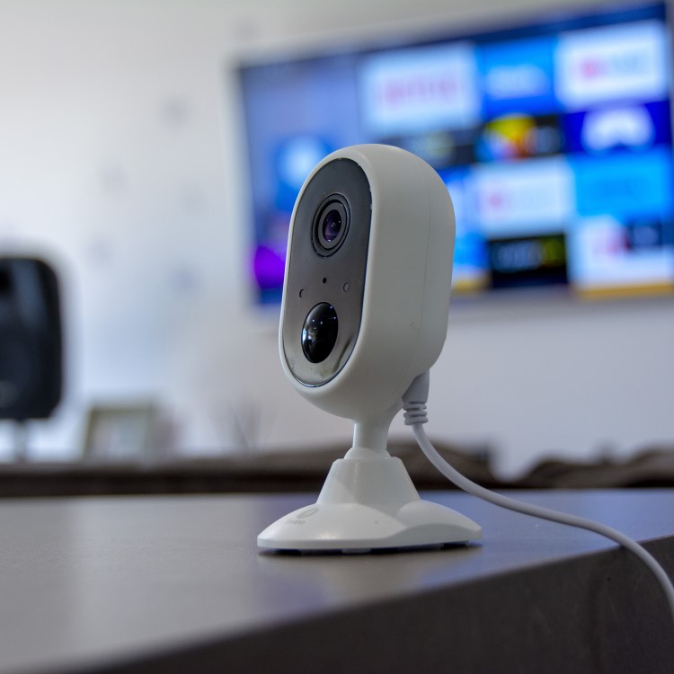 GRADE A1 - Swann 1080p Alert Indoor Security Camera