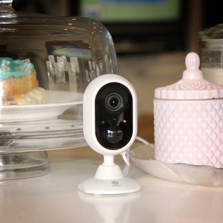 GRADE A1 - Swann 1080p Alert Indoor Security Camera