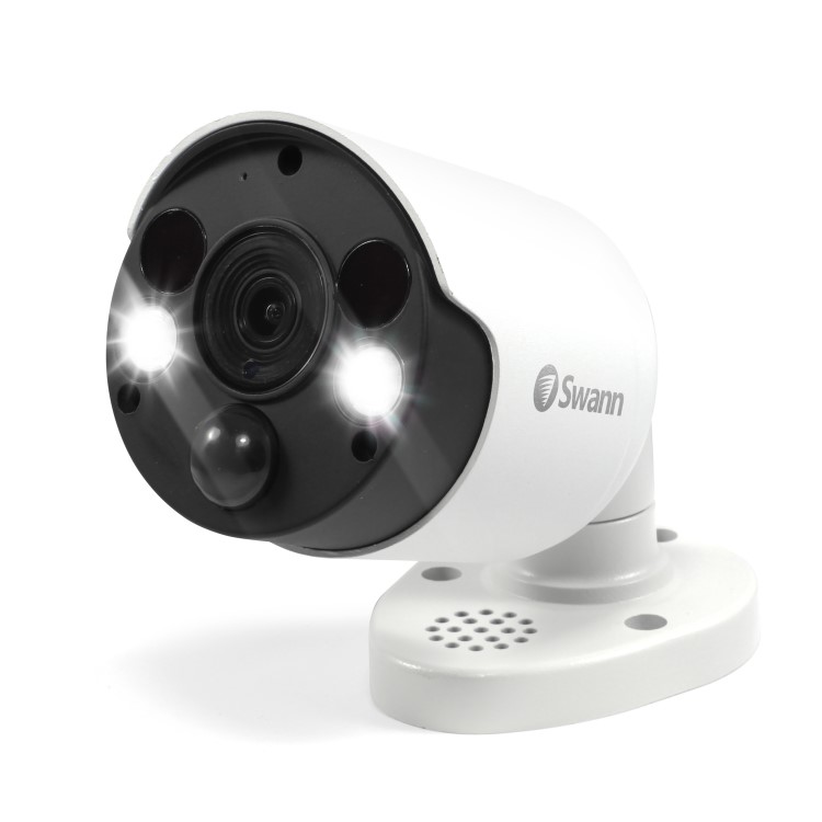 Refurbished Swann 5MP Super HD Thermal Sensing IP Spotlight Bullet Camera - 1 Pack