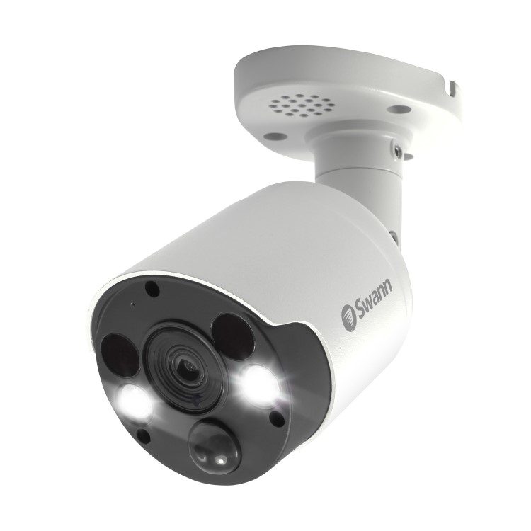 Refurbished Swann 5MP Super HD Thermal Sensing IP Spotlight Bullet Camera - 1 Pack