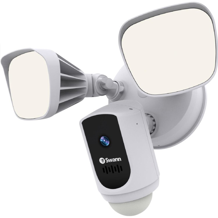 GRADE A1 - Swann 1080p Wireless Floodlight Camera with 30m Thermal Sensing Night Vision
