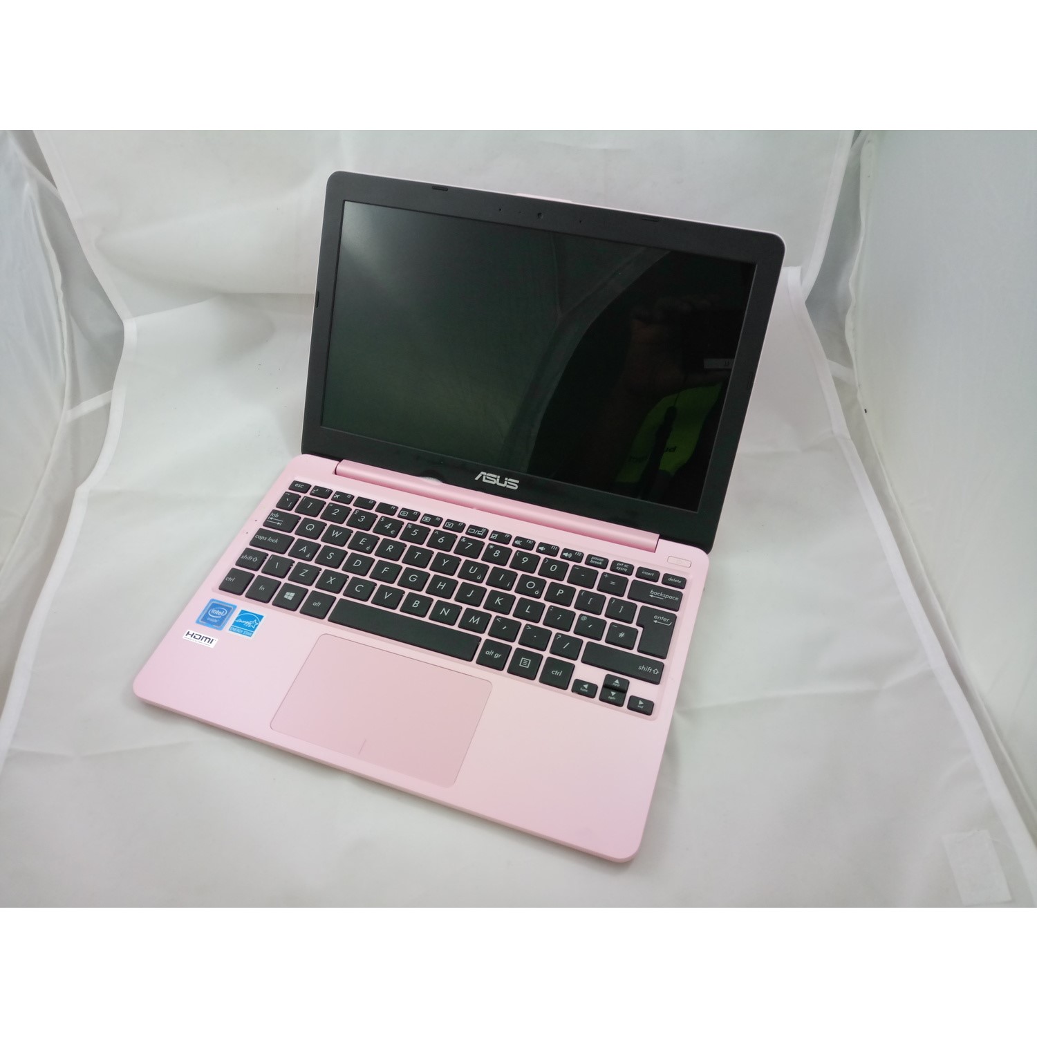Refurbished ASUS E203N-FD027TS INTEL CELERON N 2GB 32GB 11.6 Inch