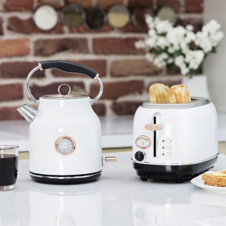 Tower T20016W 2 Slice Toaster - Rose Gold And White