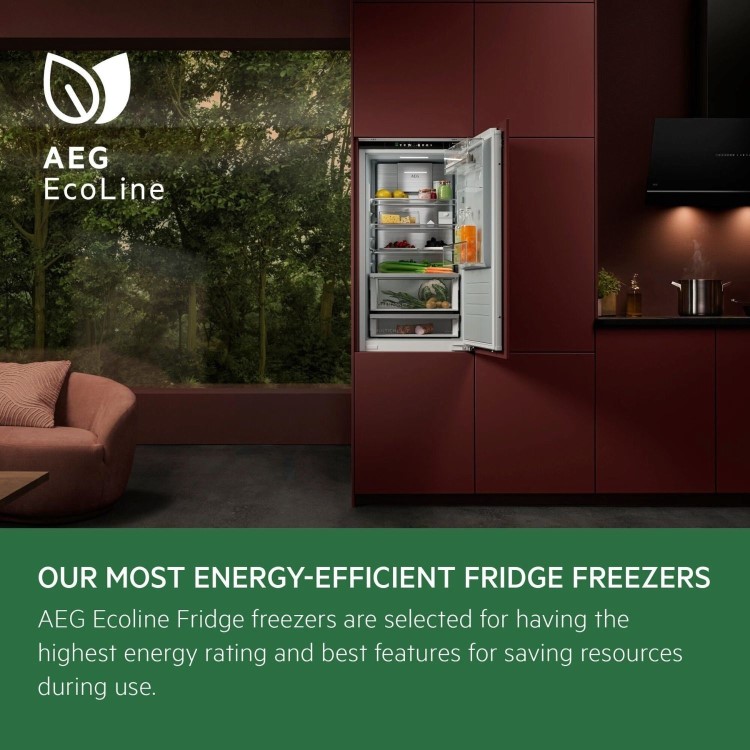 AEG Series 8000 248 Litre 70/30 Integrated Fridge Freezer