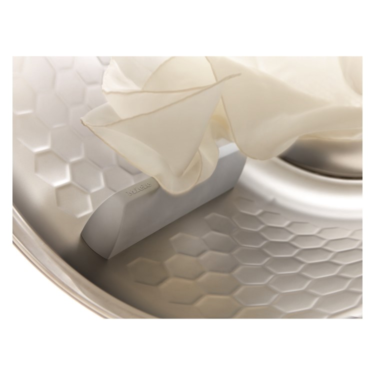 Miele TDD130 Classic 8kg Freestanding Heat Pump Tumble Dryer - White