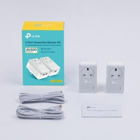 TP-Link TL-PA4022P KIT AV600 Passthrough Powerline Starter Kit