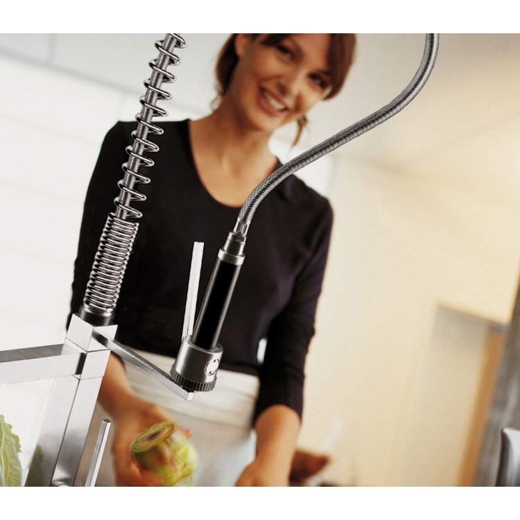 Astracast TP0764 Professional Single Lever Single Flow Tap with Pull-out Spray - Chrome & Black