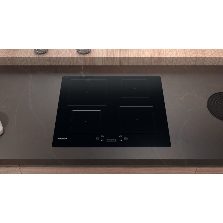 Hotpoint CleanProtect 60cm 4 Zone Induction Hob