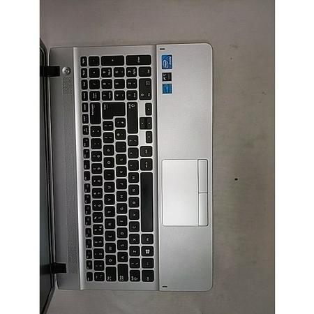 Refurbished Samsung 300E5EV Intel Celeron 847 4GB 500GB 15.6 Inch Windows 10 Laptop