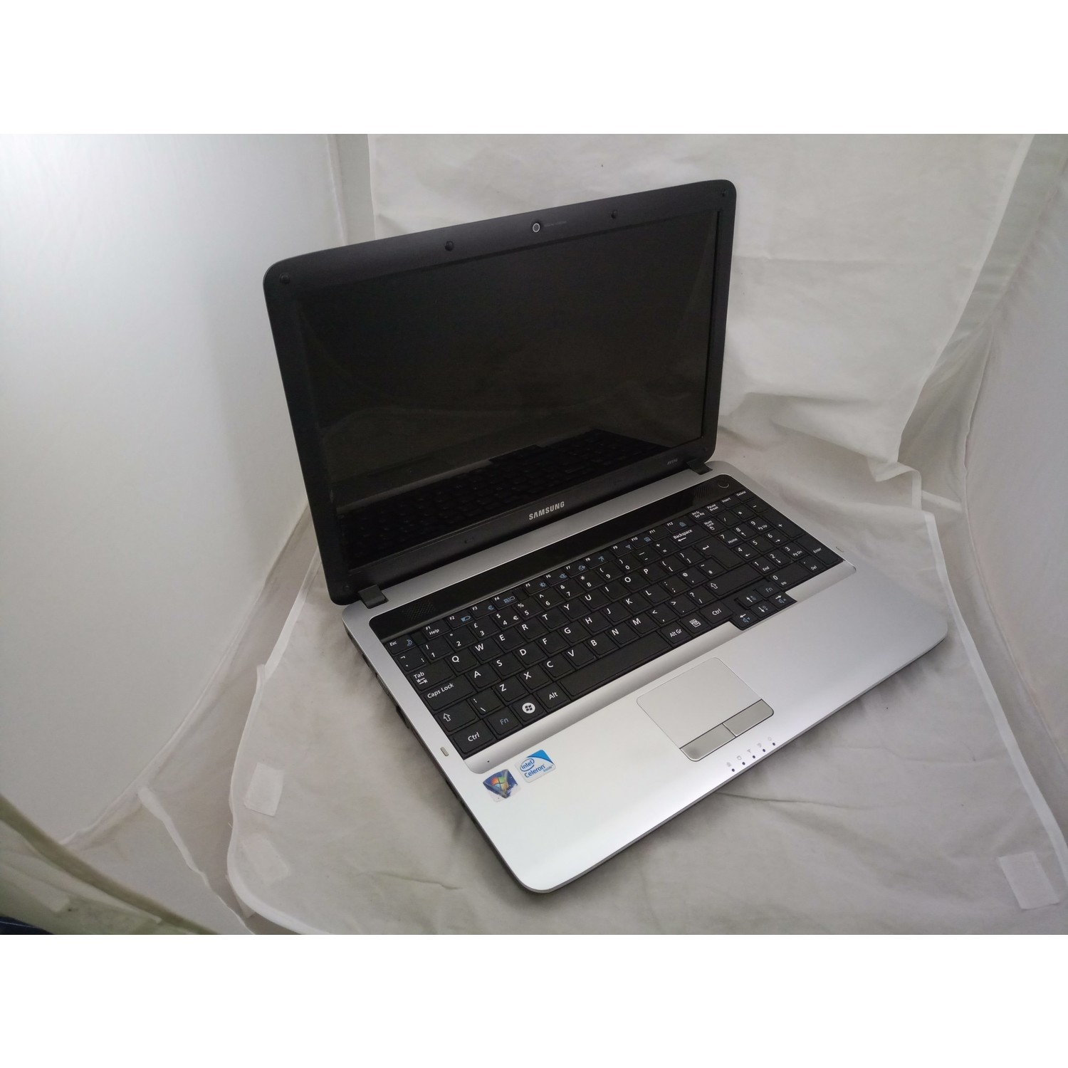 Refurbished Samsung NP-RV510-A0DUK Intel Celeron T3500 4GB 500GB DVD-RW ...