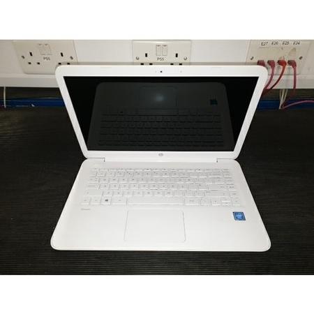 Refurbished HP Stream 14-AX054SA Intel Celeron N3069 4GB 32GB 14 Inch Windows 10 Laptop