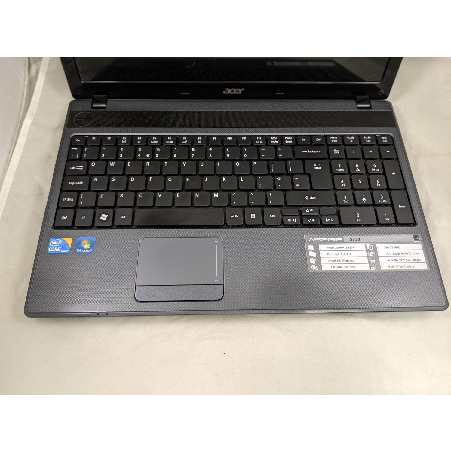 Refurbished Aspire 5733 Core i3 3GB 320GB 15.6 Inch Windows 10 DVD Laptop - BuyItDirect.ie