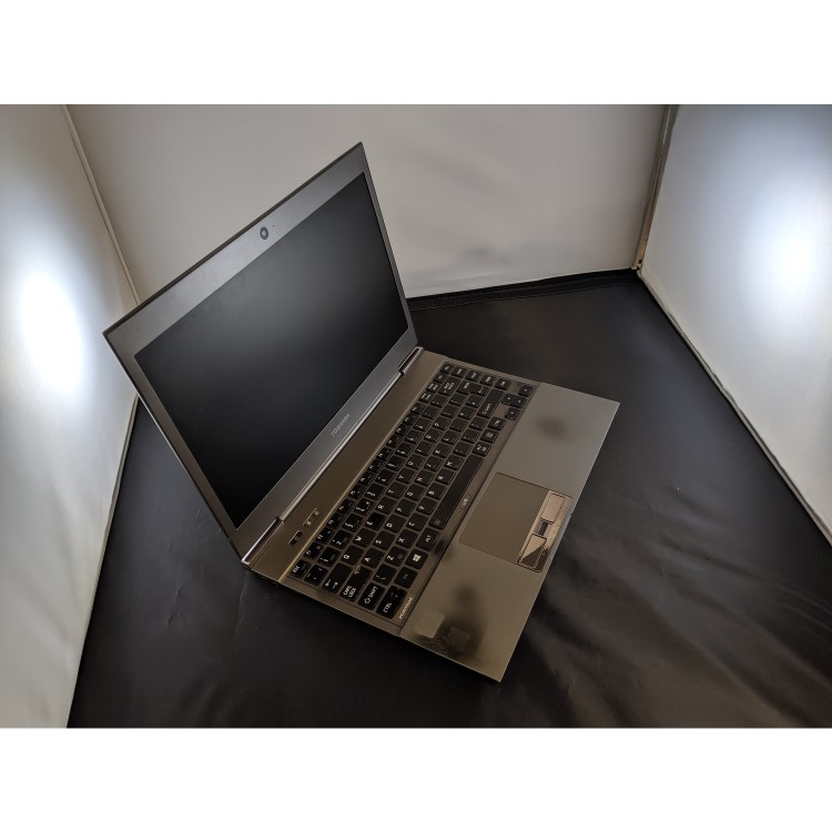 Refurbished Toshiba PORTEGE Z930 Core i5 3437U 10GB 128Gb 14 Inch Windows 10 Laptop