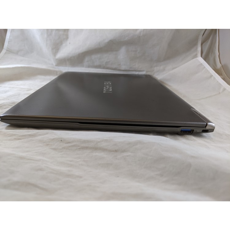 Refurbished Toshiba Satellite Z830-10U Core i5 2467M 6GB 128GB 14 Inch Windows 10 Laptop