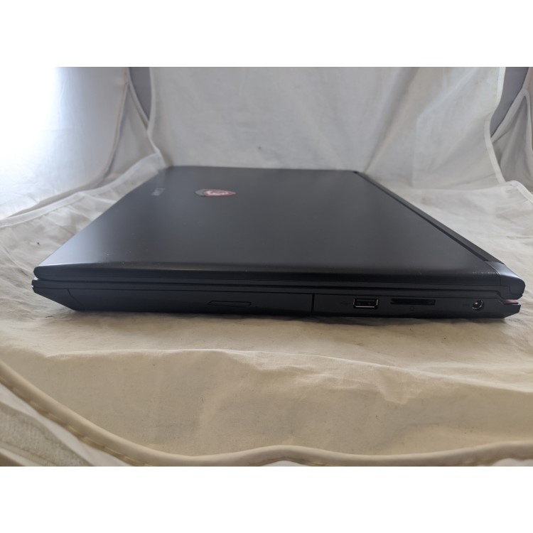 Refurbished MSI MS-1795 Core i7 6700HQ 8GB 1TB  GTX 950M DVD-RW 17.3 Inch Windows 10 Gaming Laptop