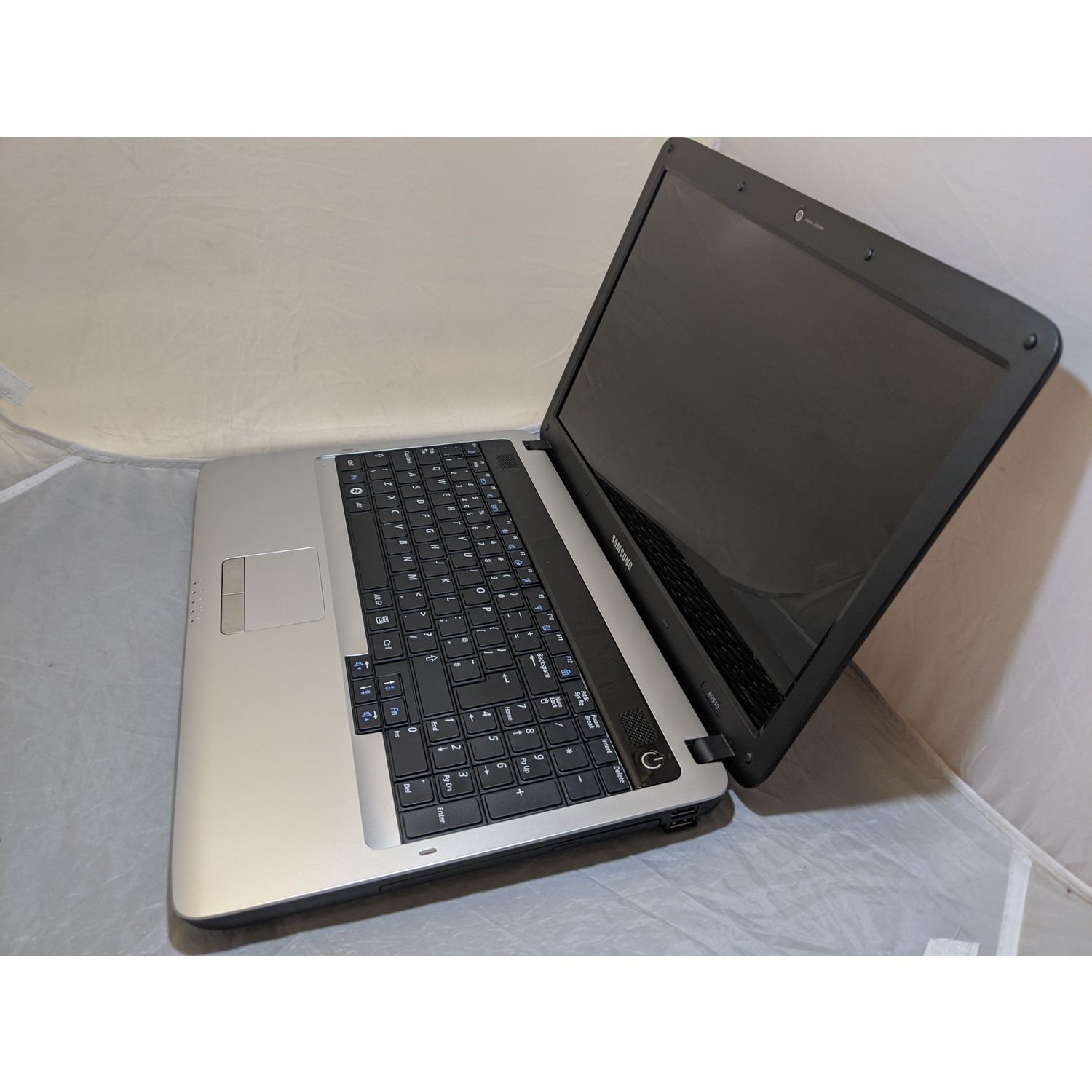 Refurbished Samsung RV510 Intel Celeron T3500 4GB 500GB DVD-RW 15.6 ...