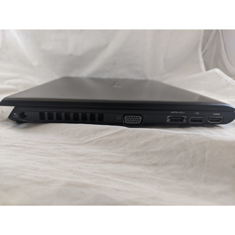 Refurbished Toshiba Portege r700-15Q Core i3 M350 3GB 320GB 14 Inch Windows 10 Laptop