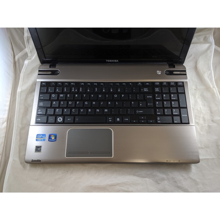 Refurbished Toshiba  SATELLITE P850 Core i3 2350M 8GB 640GB GT 630M 2GB Graphics DVD-RW 15.6 Inch Windows 10 Laptop
