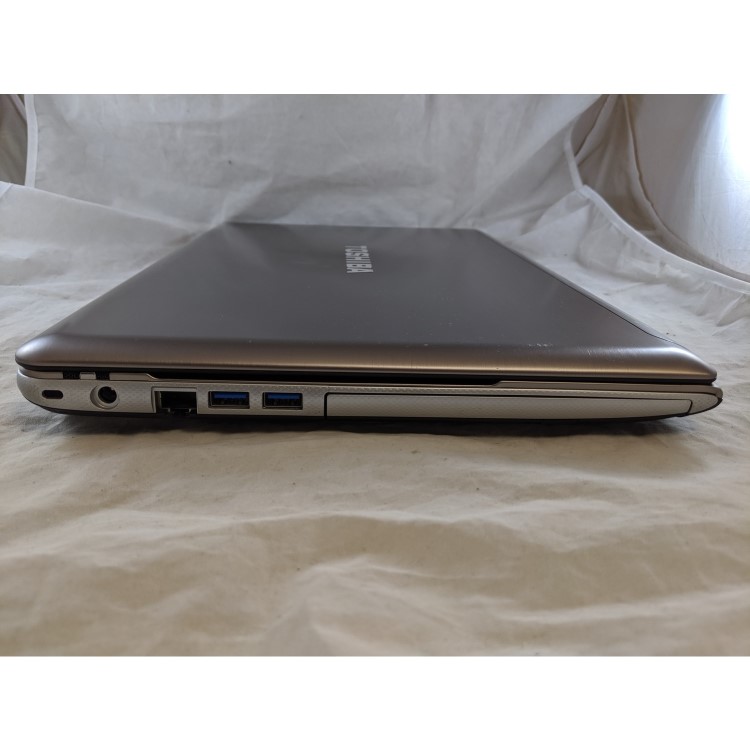 Refurbished Toshiba  SATELLITE P850 Core i3 2350M 8GB 640GB GT 630M 2GB Graphics DVD-RW 15.6 Inch Windows 10 Laptop