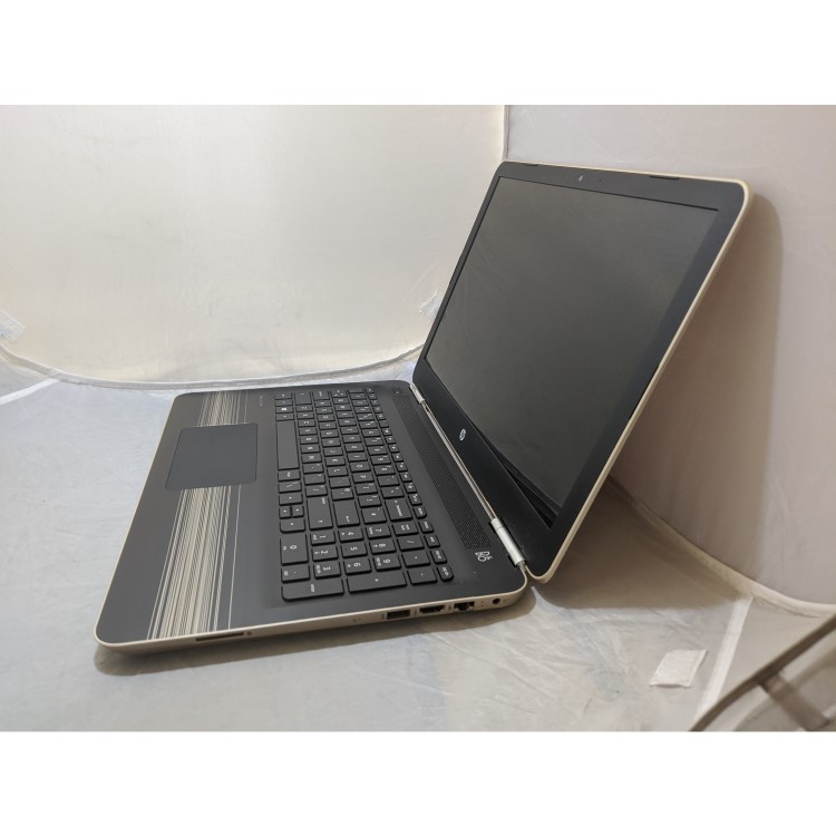 Refubished HP PAVILION NOTEBOOK AMD A9-9410 RADEON R5 5 COMPUTE CORES 2C+3G 8GB 1TB DVD/RW 15.6 Inch Windows 10 Laptop
