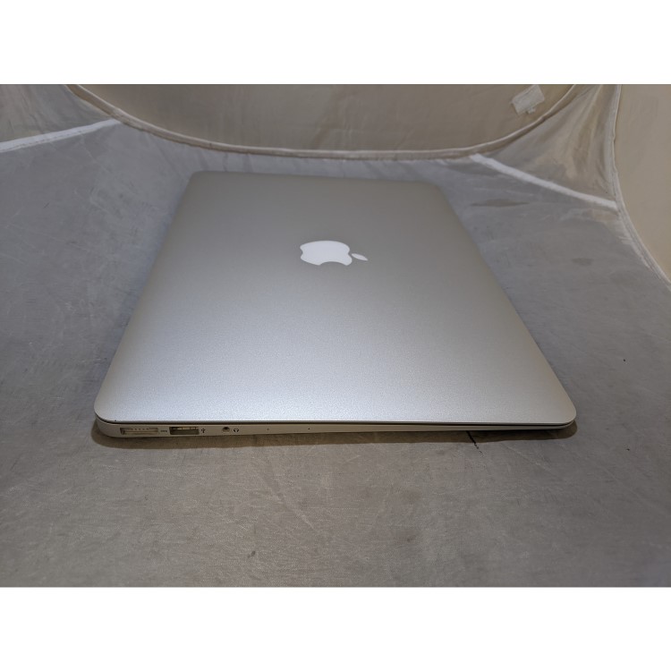 Refurbished Apple MacBook Air Core i5 4260 4GB 128 GB 13 Inch Laptop -2014