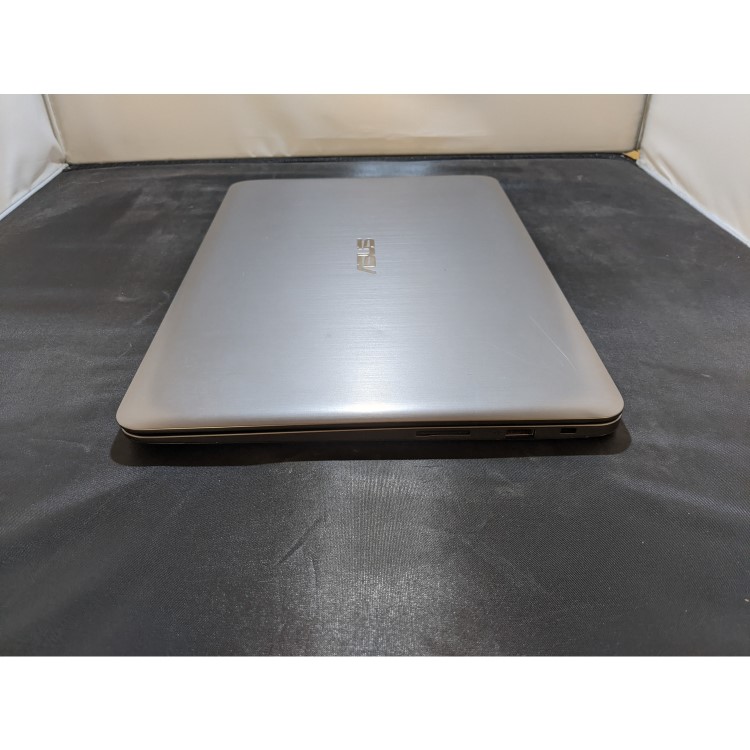 Refurbished Asus EeeBook E403SA-WX0017T Intel Pentium N3700  2GB 32GB 14 Inch Windows 10 Laptop