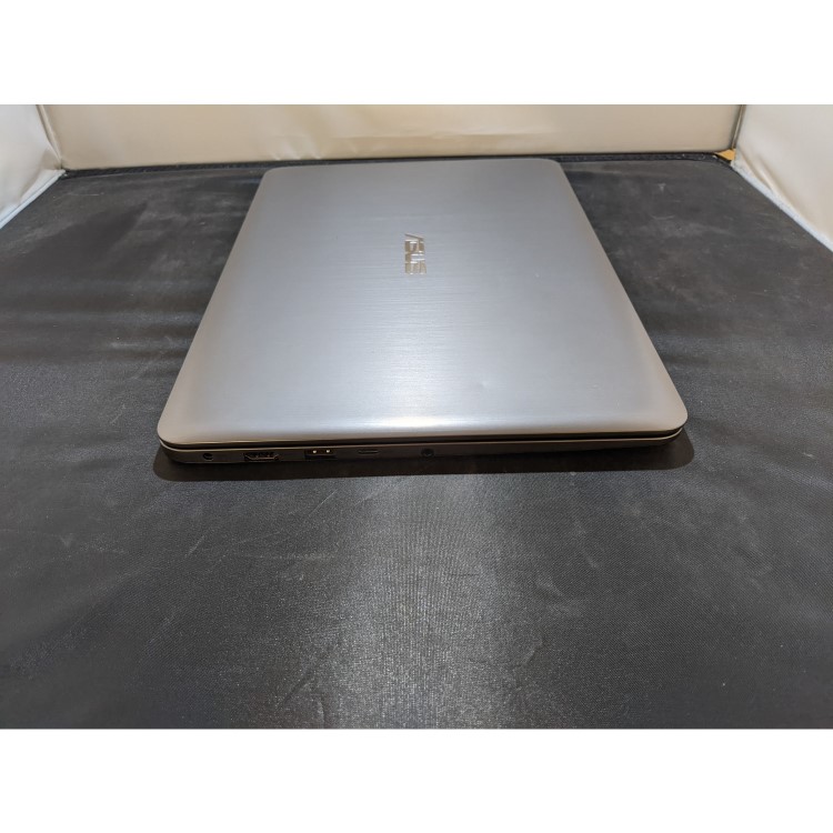 Refurbished Asus EeeBook E403SA-WX0017T Intel Pentium N3700  2GB 32GB 14 Inch Windows 10 Laptop