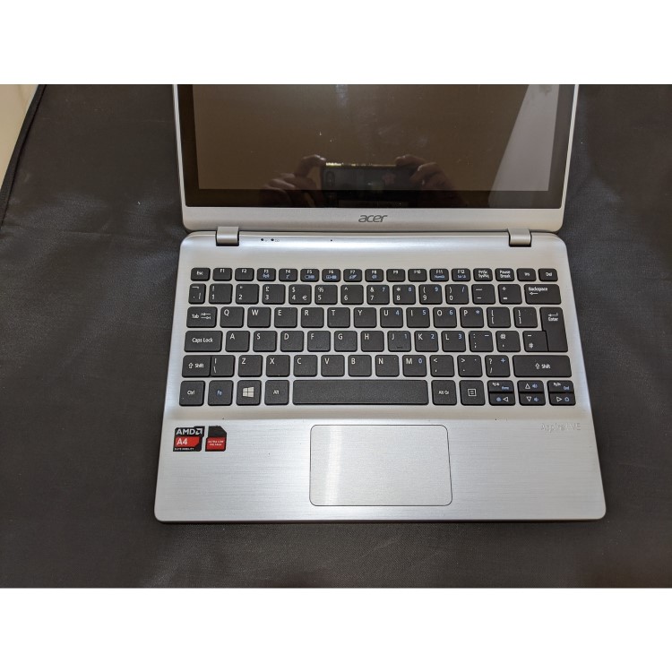 Refurbished Acer Aspire V5-122P AMD A4 1250 4GB 500GB 11 Inch Windows 10 Laptop