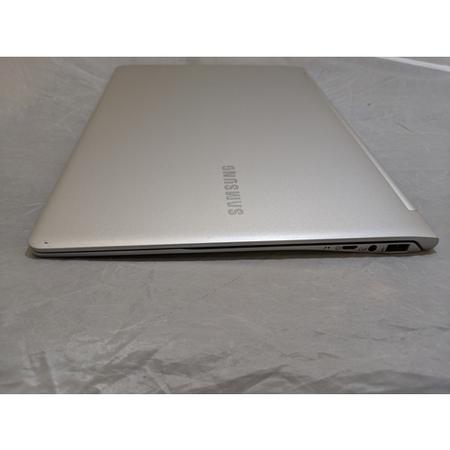 Refurbished Samsung NP900X3D-A01UK i5 2537M 4GB 120GB SSD 12 Inch Windows 10 Laptop