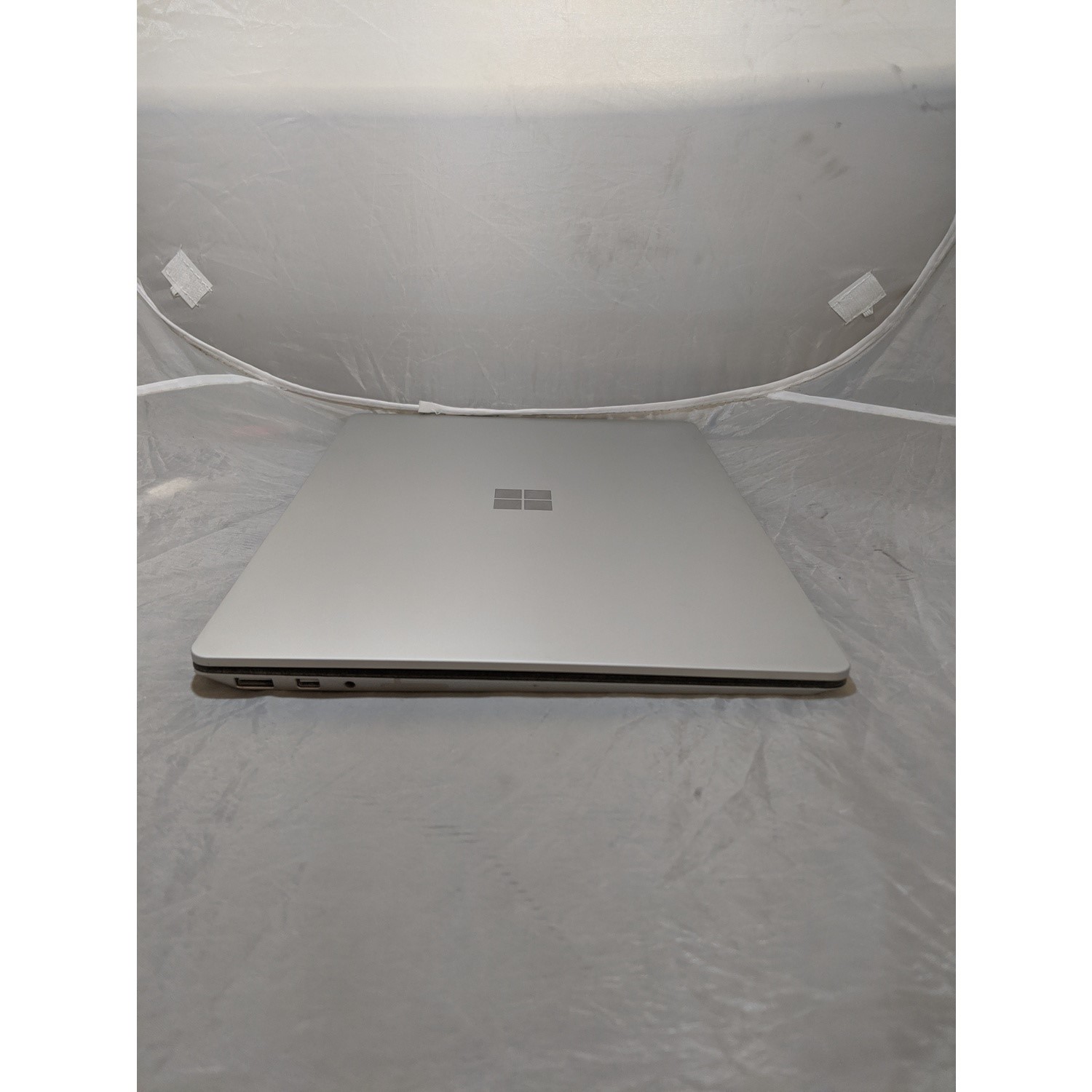 Refurbished Microsoft Surface Core i5-7200U 8GB 250GB Inch