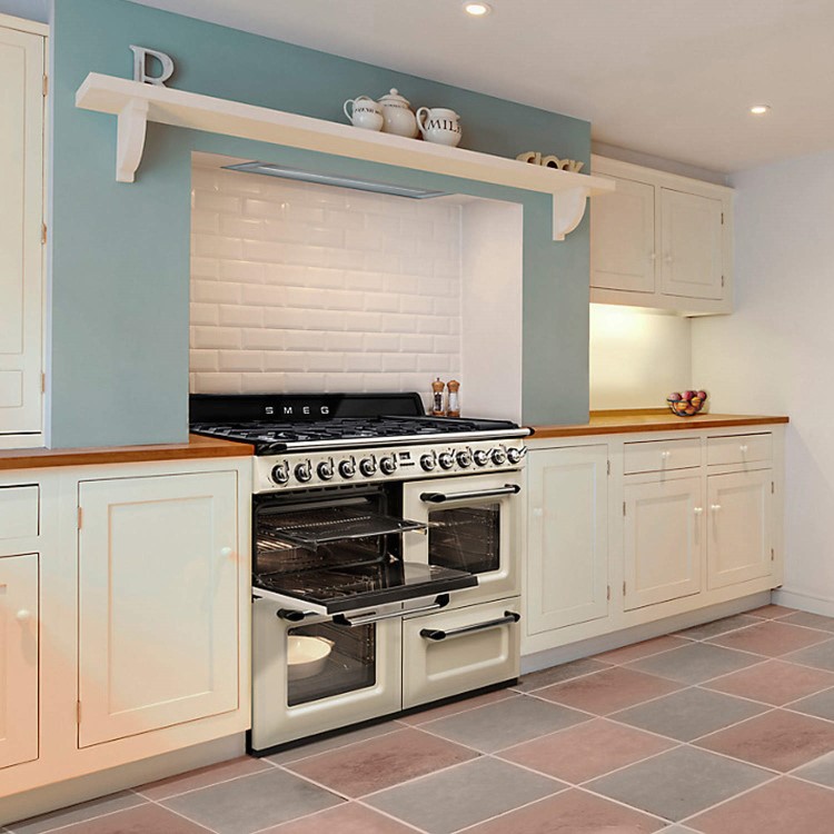 Smeg TR4110P1 Victoria Traditional 110cm Dual Fuel Range Cooker - Cream