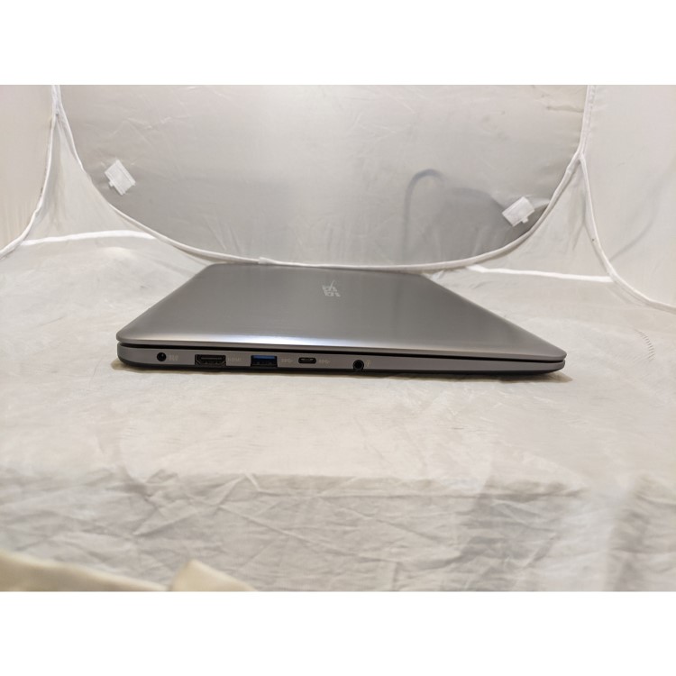 Refurbished ASUS E403SA Intel Pentium N3700  2GB 32GB 14 Inch Windows 10 Laptop