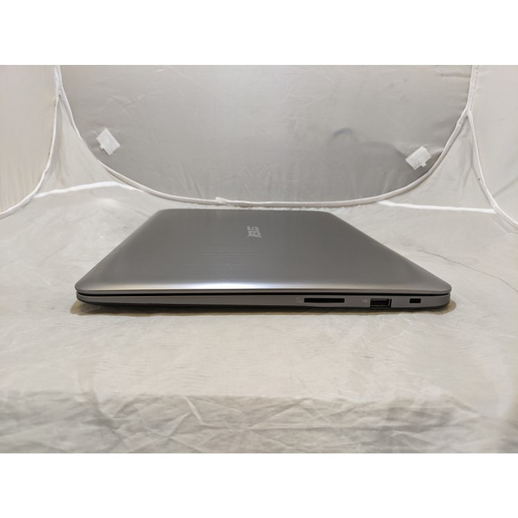 Refurbished ASUS E403SA Intel Pentium N3700  2GB 32GB 14 Inch Windows 10 Laptop