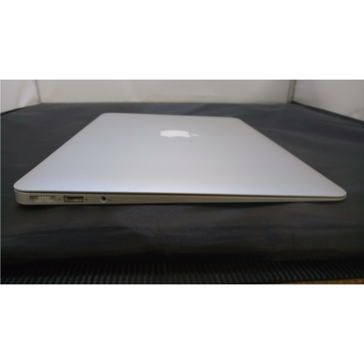 Refurbished Apple MacBook Air Core i7 4650U 8GB 500GB SSD 13 Inch Laptop
