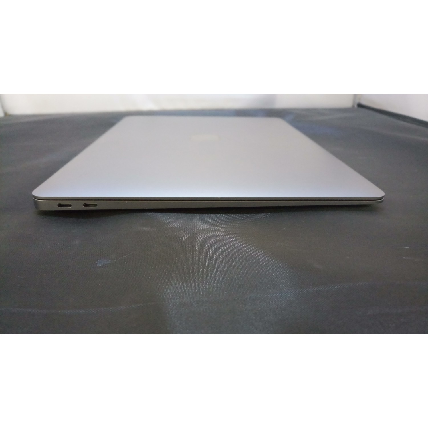 中古】MacBook Air A1932/Corei5-8210Y CPU@1.60GHz/16GB/SSD256GB