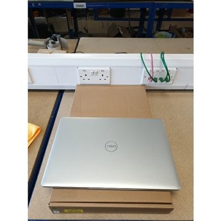 Refurbished Dell Inspiron 15 3585 AMD Ryzen 5 2500U 8GB 256GB 15.6 Inch Windows 10 Laptop